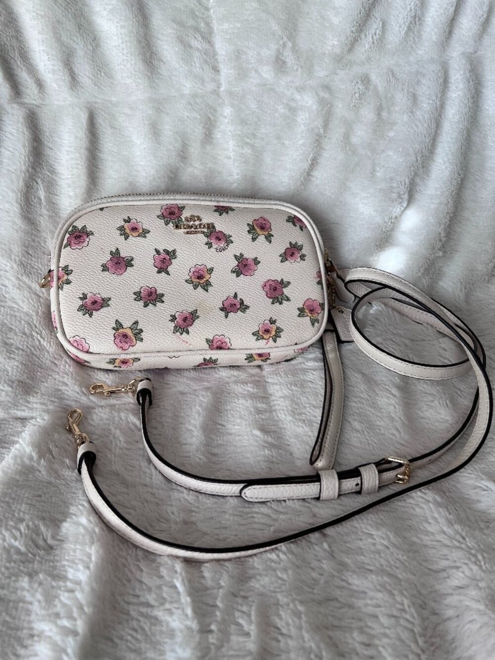 Coach Floral Crossbody Bag Wristlet White Pink Convertible Purse